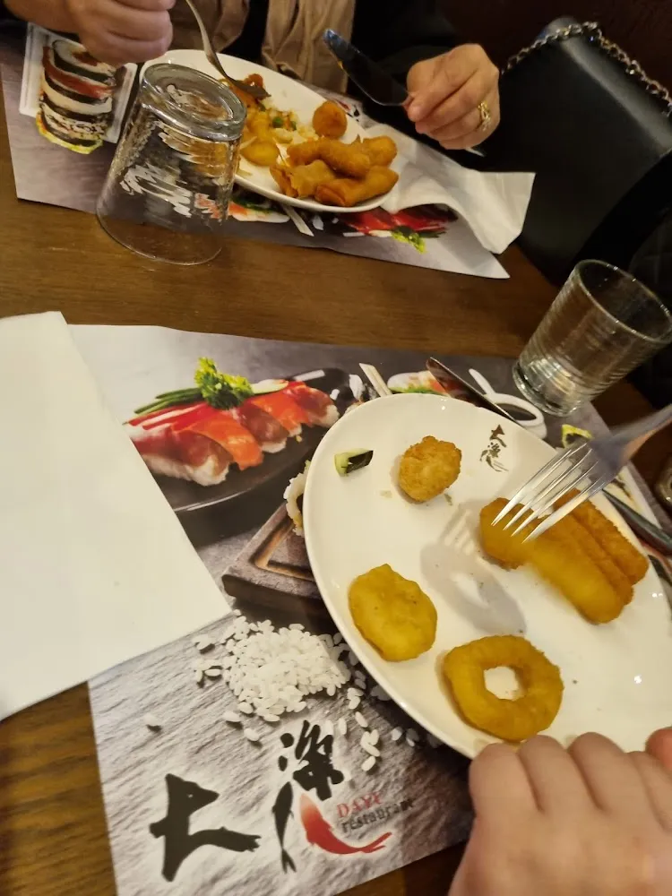 Calamars À la Romaine Bâtonnets de Fromage Blanc Goût Poivrons Légèrement Épicés